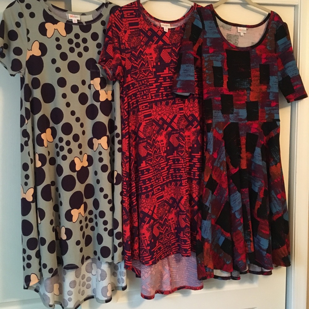 RED/BURGUNDY/DISNEY LuLaRoe bundle M/L